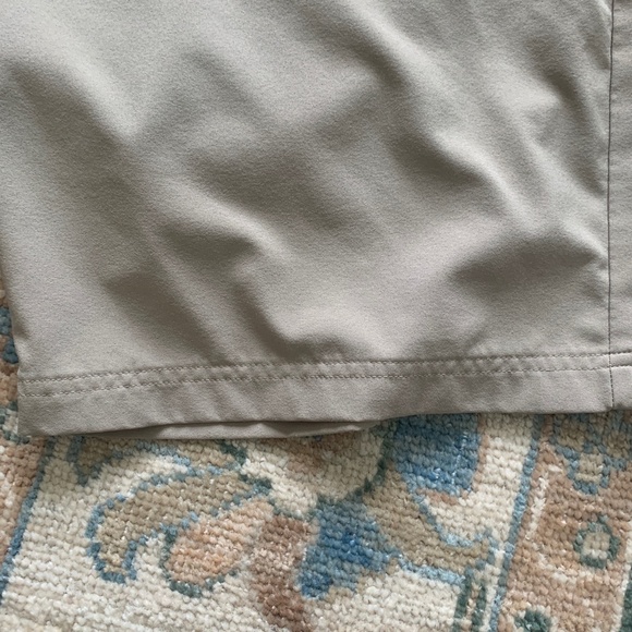 Ben Hogan Tan Shorts- Waist 44 - Picture 4 of 9